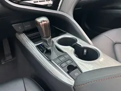 2019 Toyota Camry Hybrid 2.5HG Luxury — фото 18