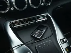 2019 Mercedes-Benz AMG GT — фото 10