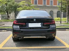 2022 BMW 5 Series 5 525Li M, чёрный — фото 5