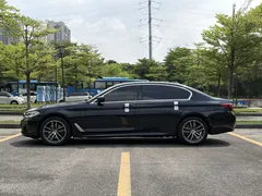 2022 BMW 5 Series 5 525Li M, чёрный — фото 16