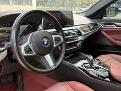 2022 BMW 5 Series 5 525Li M, чёрный — фото 19
