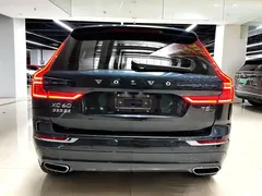 2021 Volvo XC60 T5 4WD Luxury, зелёный — фото 8