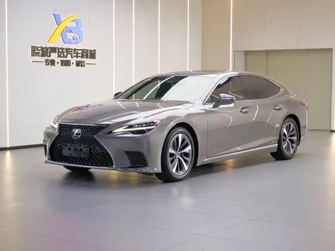 2021 Lexus LS 500h