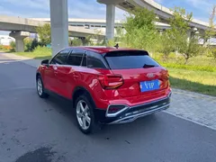 2022 Audi Q2L 35 TFSI Entry — фото 2