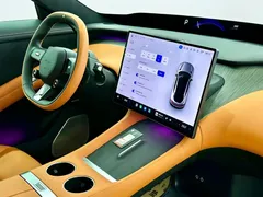 2025 Xiaomi YU7 4WD Max, белый — фото 11