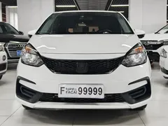 2021 Honda Fit 1.5L CVT, белый — фото 2