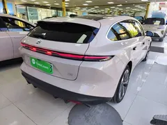 2024 Nio ET5T 75kWh Touring, чёрный — фото 7