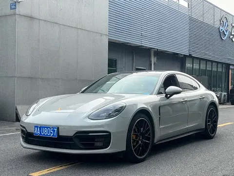 2022 Porsche Panamera 2.9T