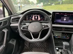 2022 Volkswagen Tiguan L 430PHEV PHEV Flagship — фото 14
