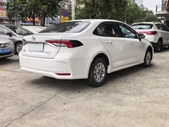 2021 Toyota Corolla 1.2T S-CVT Pioneer, белый — фото 16