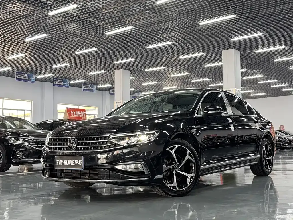 2023 Volkswagen Magotan 200 330TSI DSG