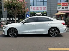 2023 Audi A3L Limousine 35 TFSI, белый — фото 3