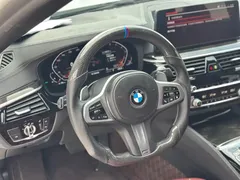 2022 BMW 5 Series 5 530Li M, белый — фото 6