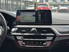 2022 BMW 5 Series 5 530Li M, белый — фото 11