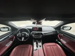 2022 BMW 5 Series 5 530Li M, белый — фото 15
