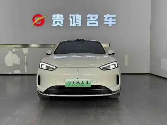 2025 Aito M5