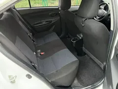 2020 Toyota Yaris L Zhixiang L 1.5L CVT Advanced, белый — фото 10