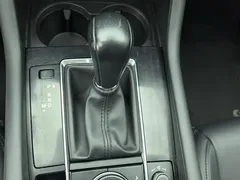 2022 Mazda 3 2.0L AT, белый — фото 16
