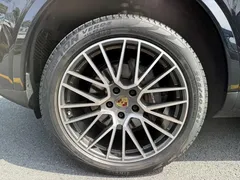 2019 Porsche Cayenne 3.0T, синий — фото 8