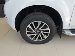 2021 Nissan Navara 2.5L AT 4WD QR25, белый — фото 23