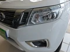 2021 Nissan Navara 2.5L AT 4WD QR25, белый — фото 24