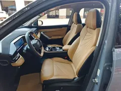 2023 Geely Atlas L 1.5TD DCT Luxury, синий — фото 15