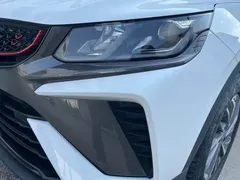 2021 Geely Coolray 1.4T DCT Platinum, белый — фото 29