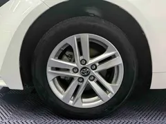 2022 Toyota Levin 185T CVT Luxury, белый — фото 5