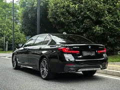 2023 BMW 5 Series 5 530Li M, чёрный — фото 6