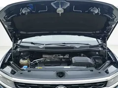 2022 Volkswagen Talagon 380TSI 4WD Luxury Pro 7, синий — фото 6