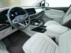 2022 Volkswagen Talagon 380TSI 4WD Luxury Pro 7, синий — фото 9