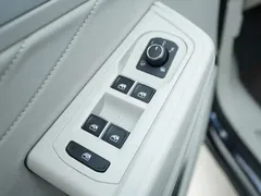 2022 Volkswagen Talagon 380TSI 4WD Luxury Pro 7, синий — фото 10