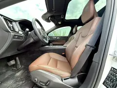 2022 Volvo S60 B4 Luxury, белый — фото 4