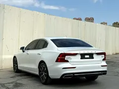 2022 Volvo S60 B4 Luxury, белый — фото 9