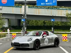 2023 Porsche 911 Targa 4 3.0T — фото 3