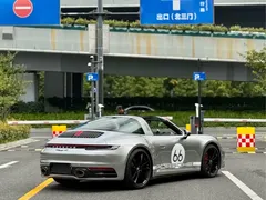 2023 Porsche 911 Targa 4 3.0T — фото 7