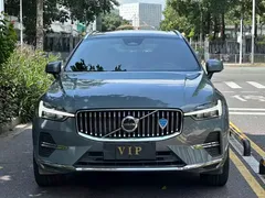 2022 Volvo XC60 B5 4WD Luxury, синий — фото 2