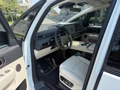 2025 Li Auto MEGA Home, белый — фото 15