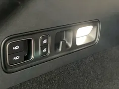 2025 Li Auto i6 4WD Standard, белый — фото 17