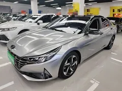 2022 Hyundai Elantra 1.5L CVT LUX Premium — фото 1