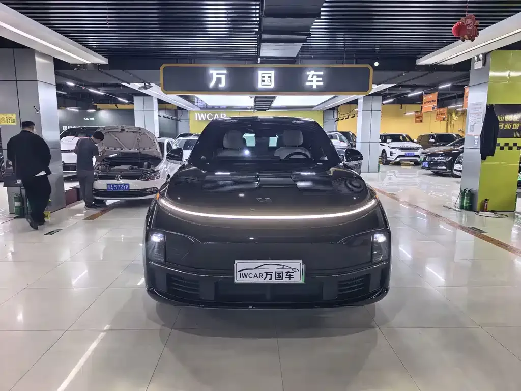 2023 Li Auto L7 Air