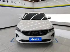 2022 Geely Emgrand 1.5L CVT, белый — фото 2