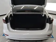 2022 Geely Emgrand 1.5L CVT, белый — фото 4