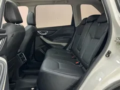 2022 Subaru Forester 2.0i AWD Flagship EyeSight, белый — фото 8