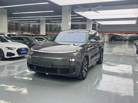 2023 Li Auto L8 Pro