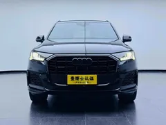 2022 Audi Q7 55 TFSI quattro S line Sport, чёрный — фото 2