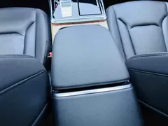 2022 Audi Q7 55 TFSI quattro S line Sport, чёрный — фото 18