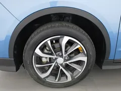 2022 Geely Emgrand S 1.4T CVT, синий — фото 17