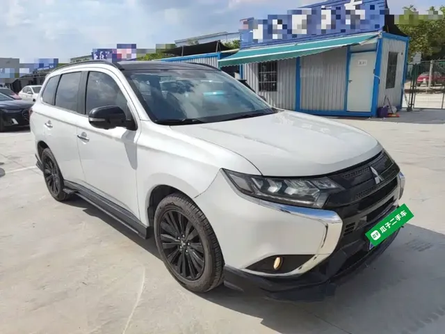 2021 Mitsubishi Outlander 2.4L 4WD 5