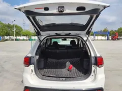 2021 Mitsubishi Outlander 2.4L 4WD 5, белый — фото 19